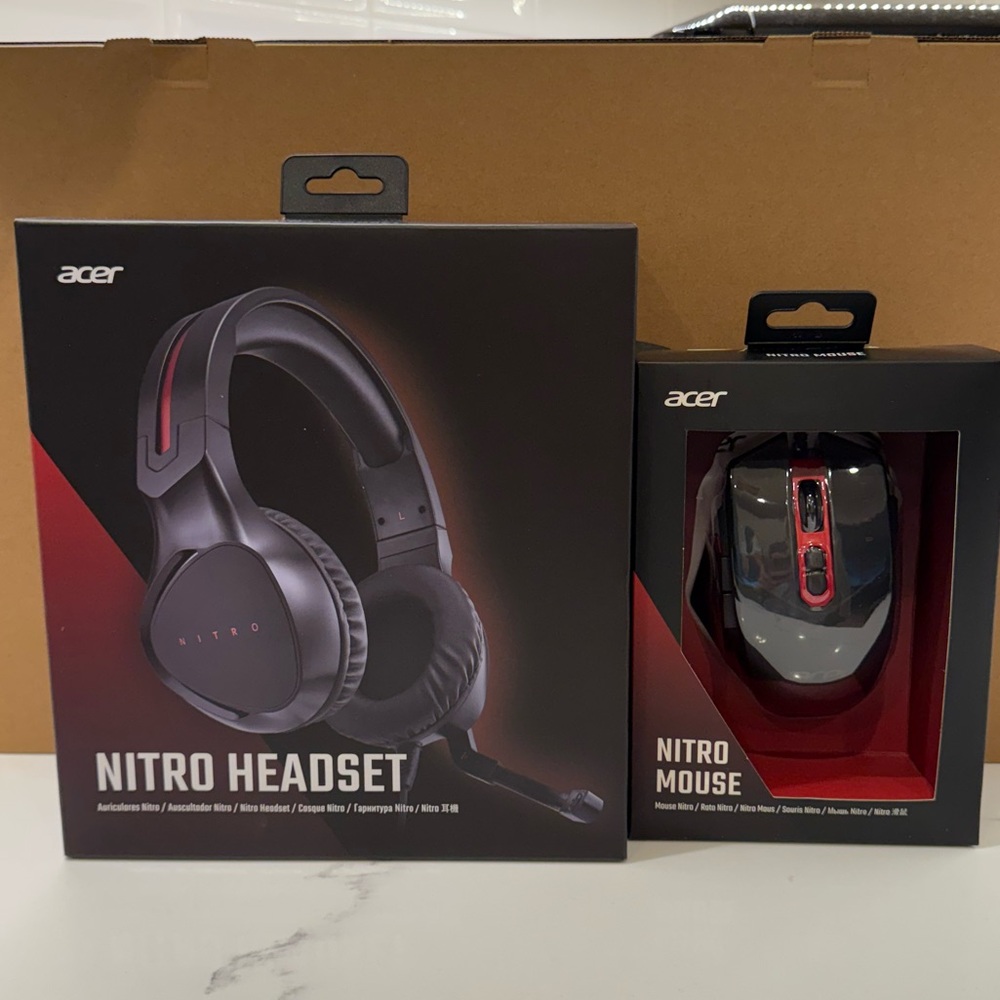 Acer Nitro wired Headset and Mouse combo - Black and Red